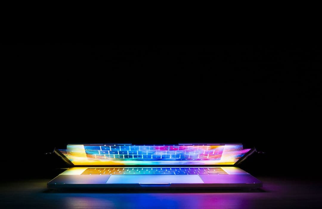 Laptop, cloaking