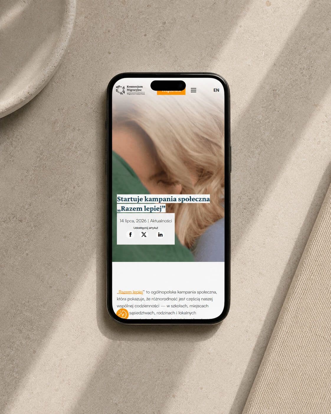 strona blogowa konsorcjum-migracyjne na telefonie