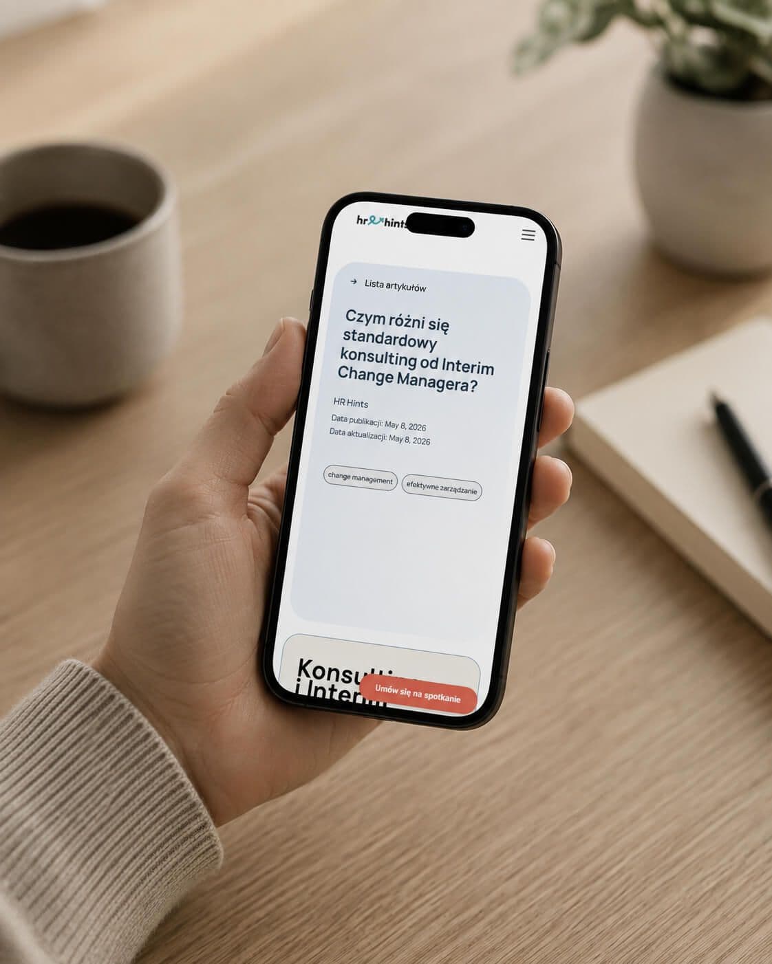strona hr-hints otwarta na telefonie
