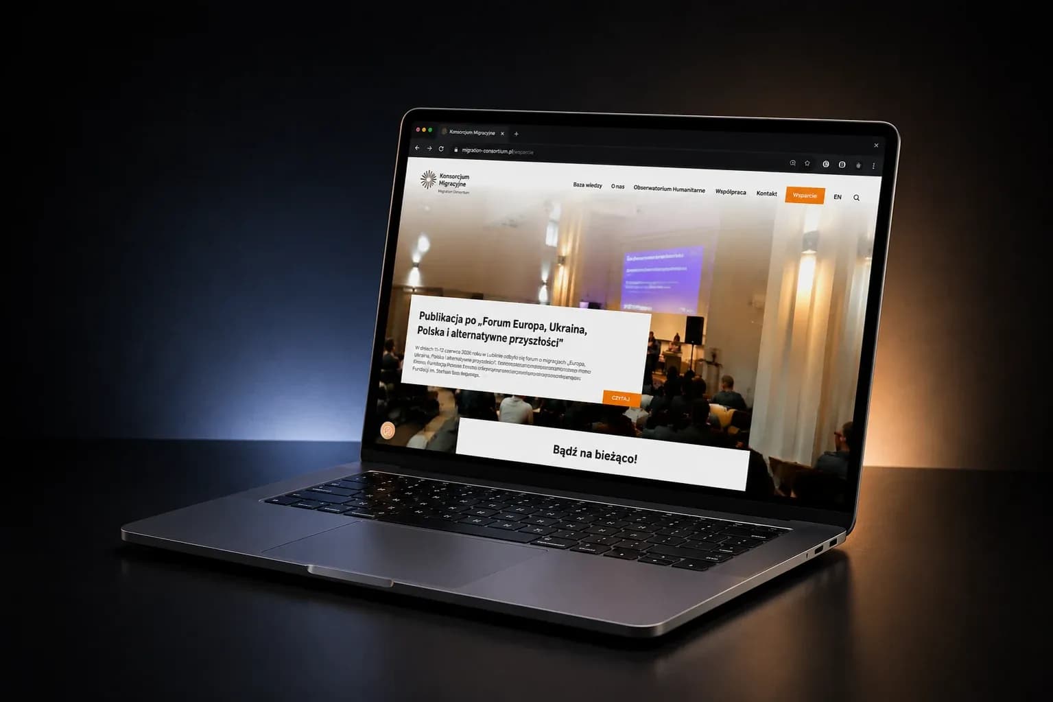 Konsorcjum Migracyjne — kadr karty projektu zrealizowanego przez Boring Owl