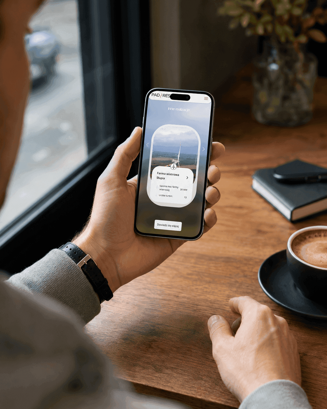 strona pad-res na ekranie telefonu